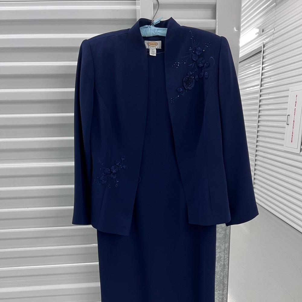 Evening dress with jacket